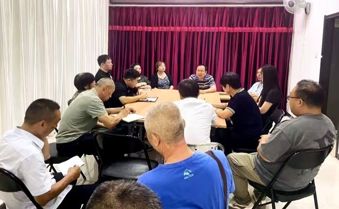 口的“爆改”打造多彩龙腾苑六区社区凯发k8国际登录“六色助力”！家门(图8)