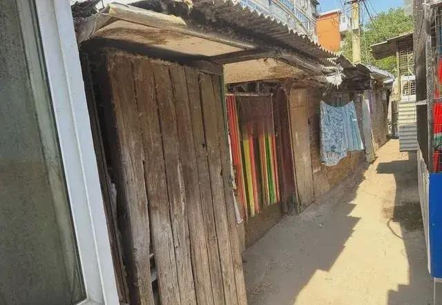 建居民想提升小区环境的愿望实现了K8凯发拆除700平方米私搭乱(图4)